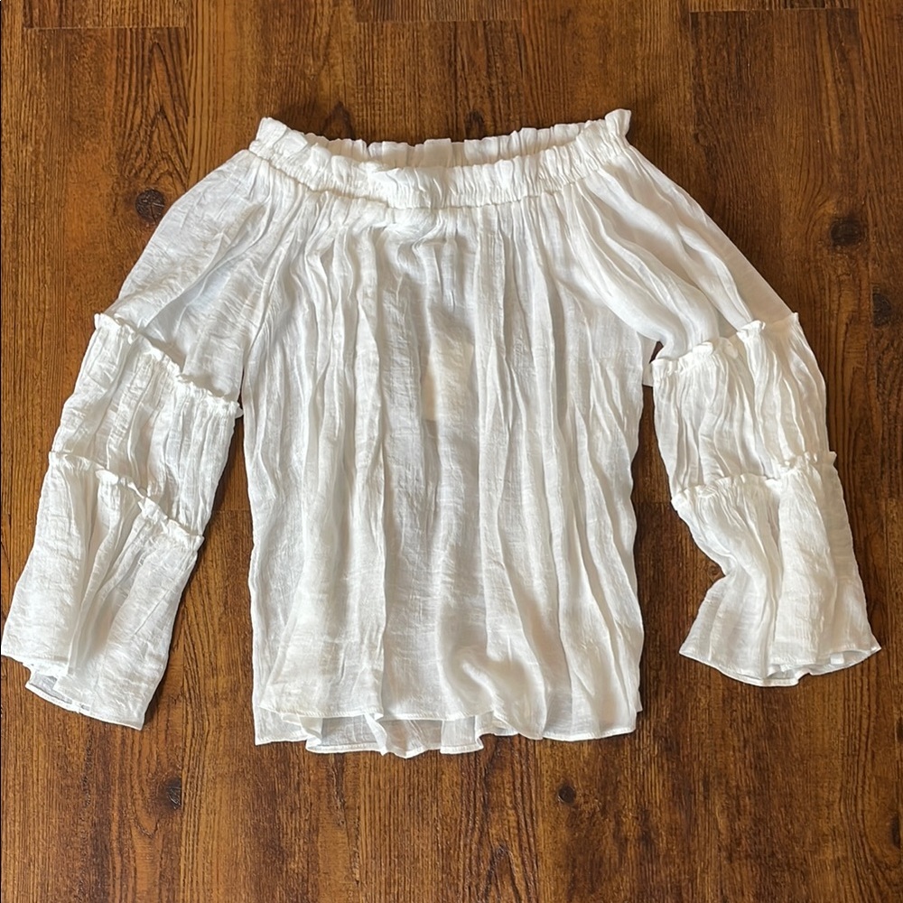 LAWLESS White Ruffled Off-Shoulder Blouse